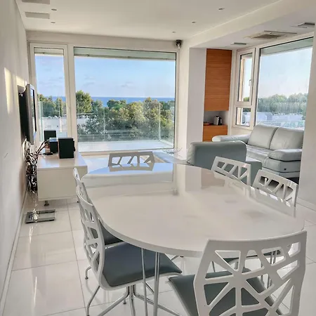 Modern Seafront Apartment Limassol